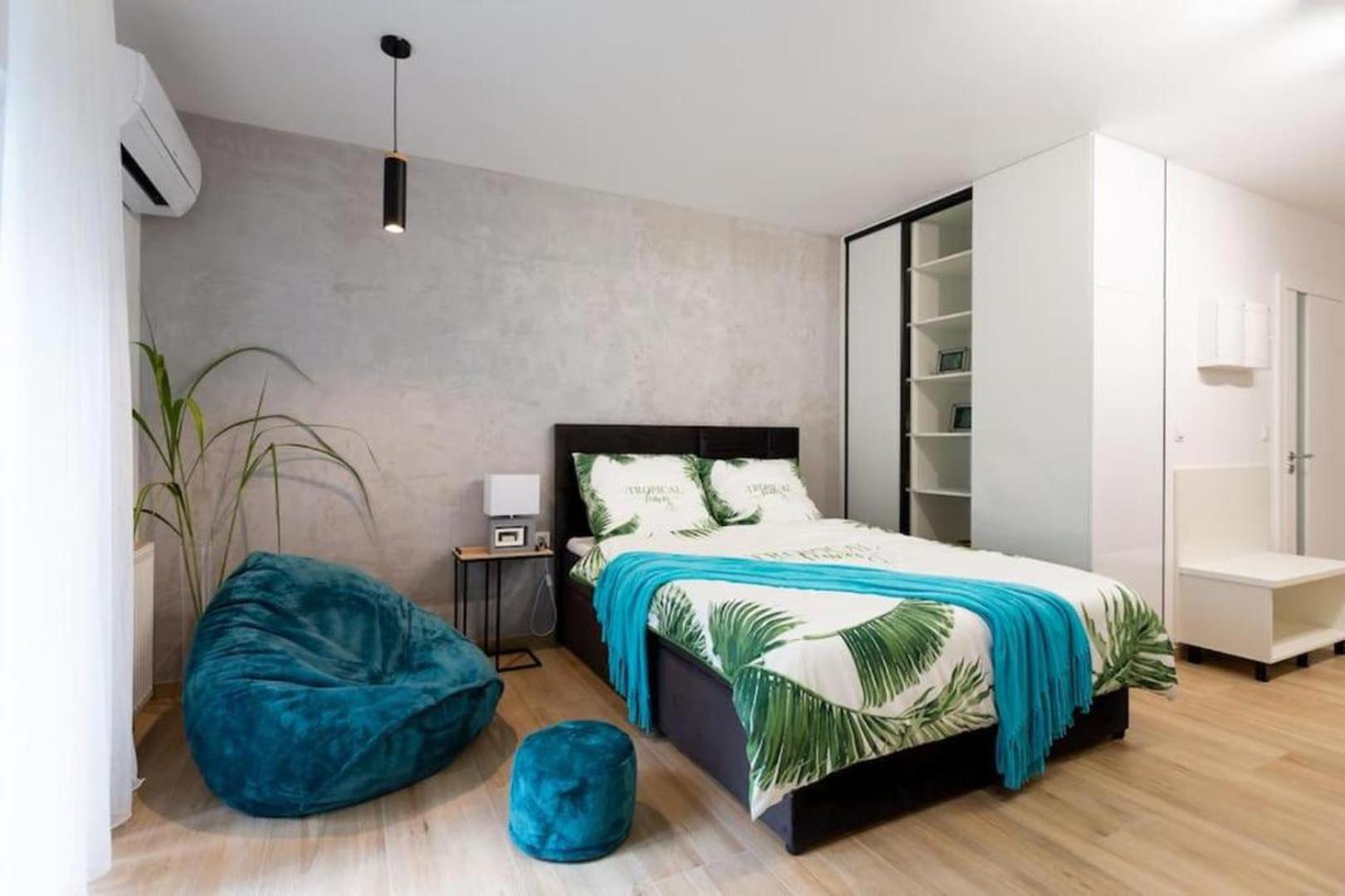 Luxurycity Apartment With Terrace فروتسواف المظهر الخارجي الصورة